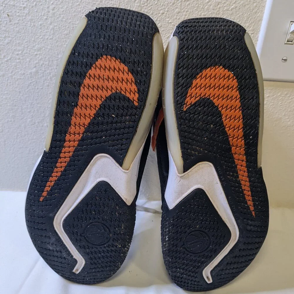 Nike Air Zoom Crossover Basketball Shoes Youth Size 6.5 Great Condition
